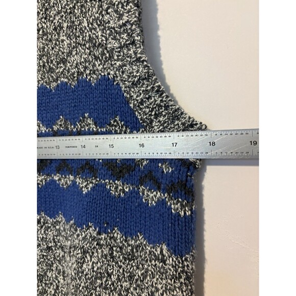Kathy Ireland Women Sweater Vest Gray White Blended with Fair Isle Stripe Size L - Picture 5 of 6